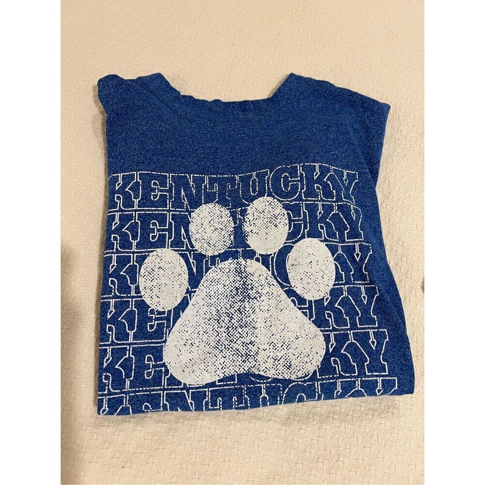 Kentucky Wildcat blue T-shirt size small